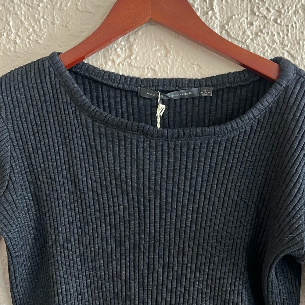 Ribbed Pullover Top - Picture 3 of 4